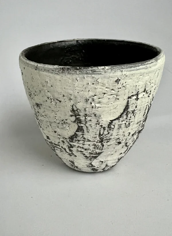Black & White Stoneware Yunomi - Image 5